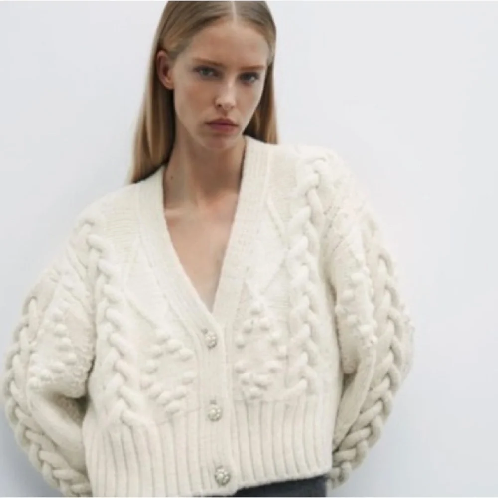 ZARA - knit cardigan - Picture 2 of 3